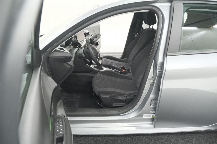 Peugeot 208 PureTech 100 Active | Parkeersensoren | Navigatie | Apple Carplay