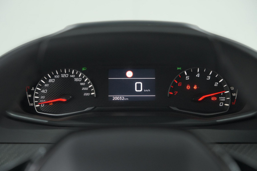Peugeot 208 PureTech 100 Active | Parkeersensoren | Navigatie | Apple Carplay