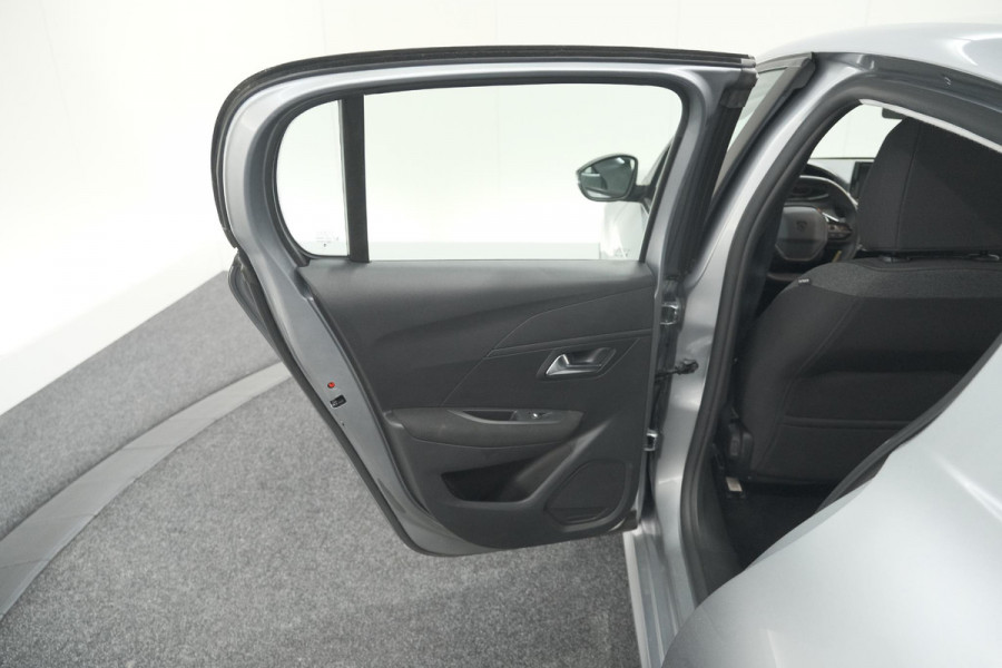 Peugeot 208 PureTech 100 Active | Parkeersensoren | Navigatie | Apple Carplay
