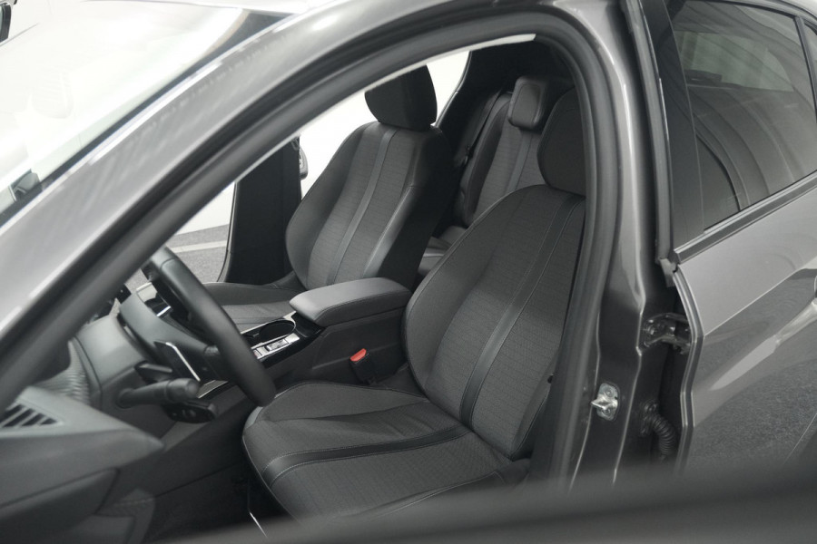 Peugeot 208 PureTech 100 EAT8 Allure Pack | Camera | Apple Carplay | Parkeersensoren