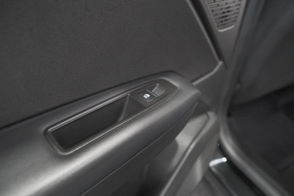 Renault Captur TCe 90 Business Zen | Parkeersensoren | Stoelverwarming | Navigatie | Apple Carplay