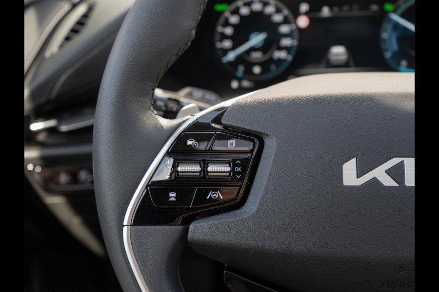 Kia Niro 1.6 GDi Hybrid DynamicPlusLine | Navigatie | Stoel en stuurverwarming |