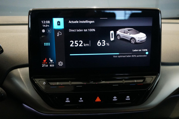 Volkswagen ID.4 First 77 kWh + WEGKLAPBARE TREKHAAK / STUURVERWARMING / VOORKLIMATISERING