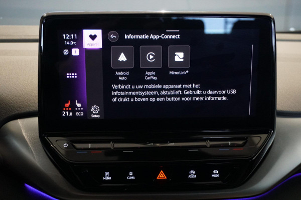 Volkswagen ID.4 First 77 kWh + WEGKLAPBARE TREKHAAK / STUURVERWARMING / VOORKLIMATISERING
