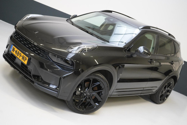 Lynk & Co 01 1.5 | Zwart optiek | Panoramadak | Navigatie | Memory | Apple CarPlay