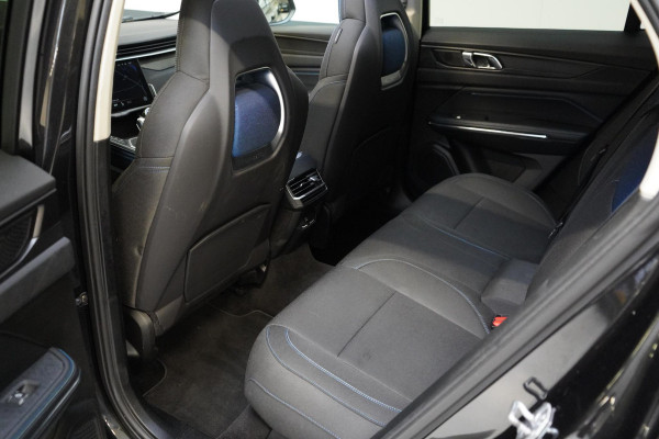 Lynk & Co 01 1.5 | Zwart optiek | Panoramadak | Navigatie | Memory | Apple CarPlay