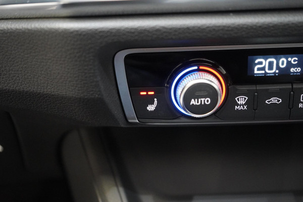 Audi Q3 Sportback 35 TFSI S Edition | Trekhaak | Panoramadak | Apple Carplay | Stoelverwarming | Drive Select
