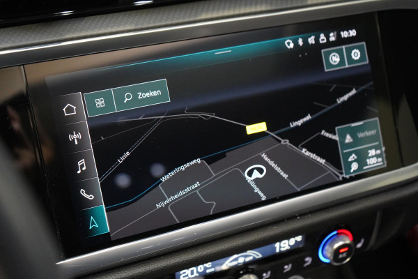 Audi Q3 Sportback 35 TFSI S Edition | Trekhaak | Panoramadak | Apple Carplay | Stoelverwarming | Drive Select