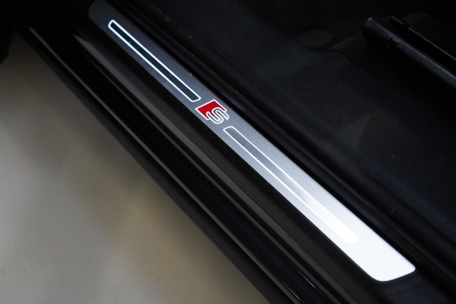 Audi Q3 Sportback 35 TFSI S Edition | Trekhaak | Panoramadak | Apple Carplay | Stoelverwarming | Drive Select