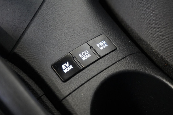 Toyota Auris Touring Sports 1.8 Hybrid Energy Plus | Trekhaak | Dealer onderhouden | Navigatie | Cruise control | All-seasonbanden |