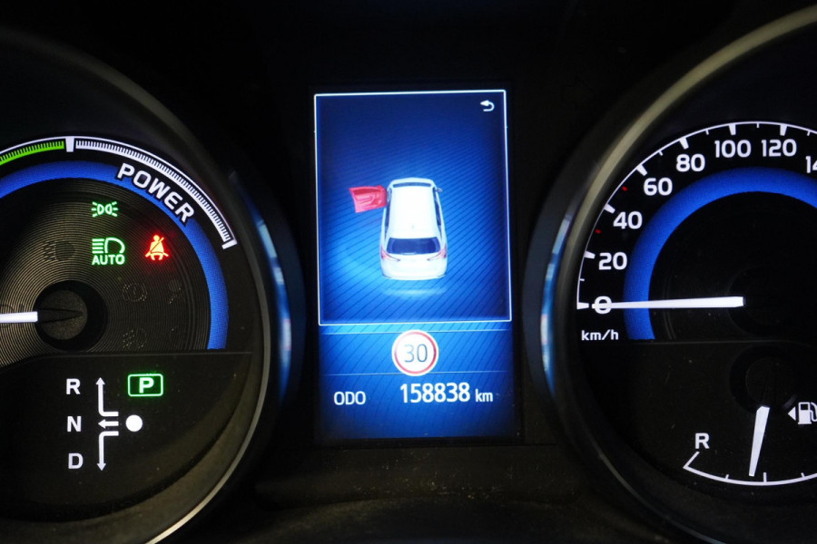 Toyota Auris Touring Sports 1.8 Hybrid Energy Plus | Trekhaak | Dealer onderhouden | Navigatie | Cruise control | All-seasonbanden |