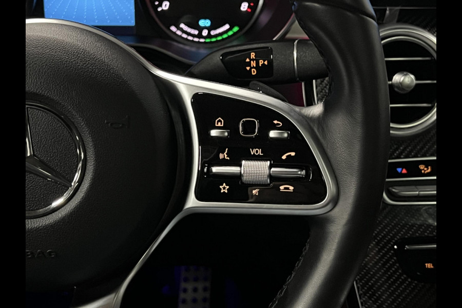 Mercedes-Benz GLC 300e 4MATIC *17.762KM | AMG | Open dak | Adaptive cruise | Stoel-/stuurverwarming