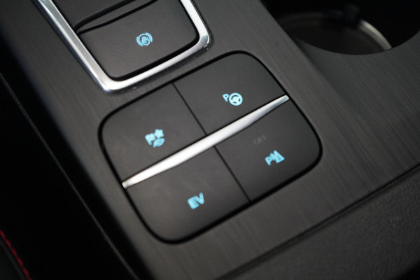 Ford Kuga 2.5 PHEV ST-Line | Trekhaak | Lm velgen | Navigatie | Winterpack | Achteruitrijcamera