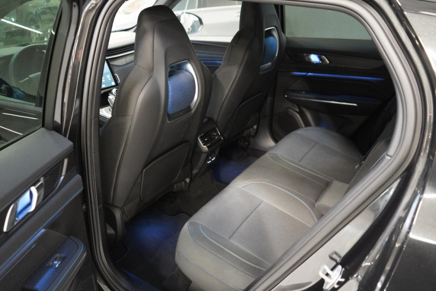 Lynk & Co 01 1.5 | Zwart optiek | Panoramadak | Navigatie | Memory | Apple CarPlay