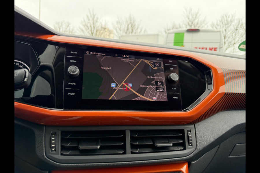 Volkswagen T-Cross 1.0 TSI Life, 1e eigenaar, NAP, CarPlay, Navi