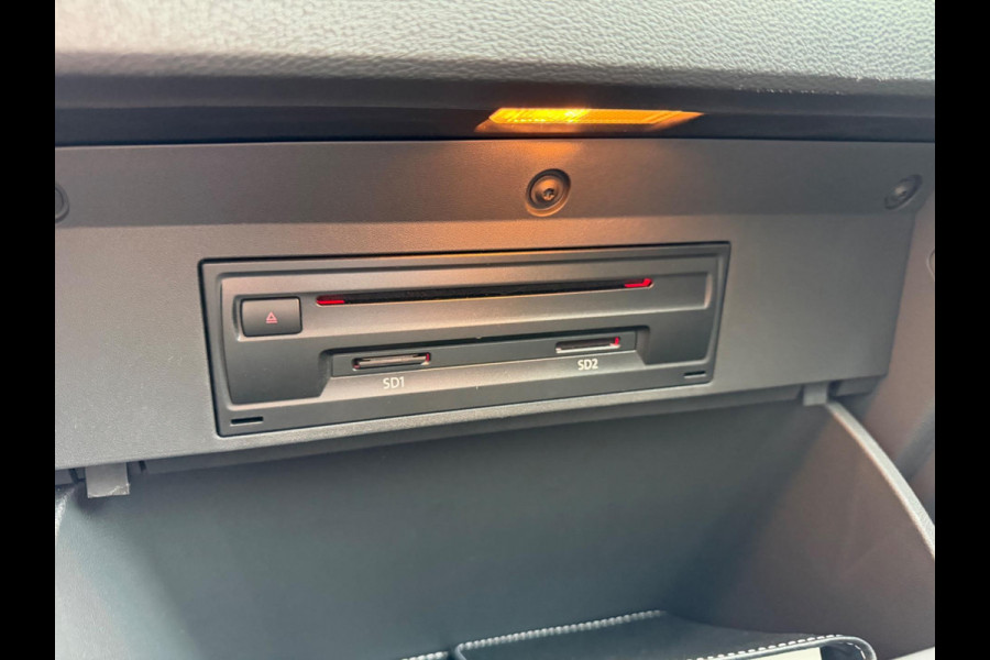 Volkswagen T-Cross 1.0 TSI Life, 1e eigenaar, NAP, CarPlay, Navi