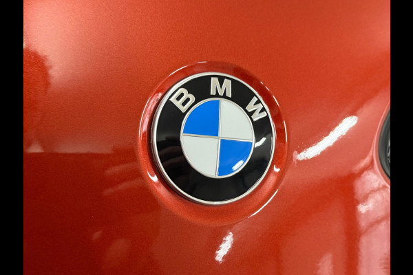 BMW X2 SDrive18i High Executive | M-Pakket | Pano | HUD | 19' inch | Alcantara | Navigatie | LED