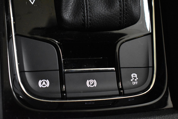 Škoda Karoq 1.5 TSI ACT 150PK DSG ELEGANCE VIRTUAL/CAMERA/CARPLAY