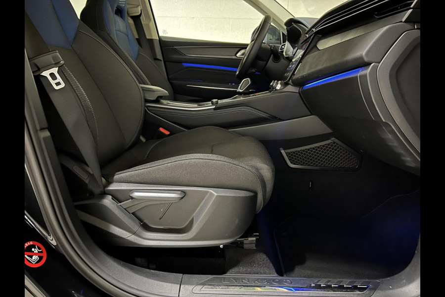 Lynk & Co 01 1.5 Plug-in Black Edition Sfeerver. NAP