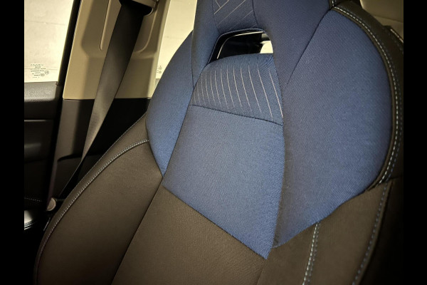 Lynk & Co 01 1.5 Plug-in Black Edition Sfeerver. NAP