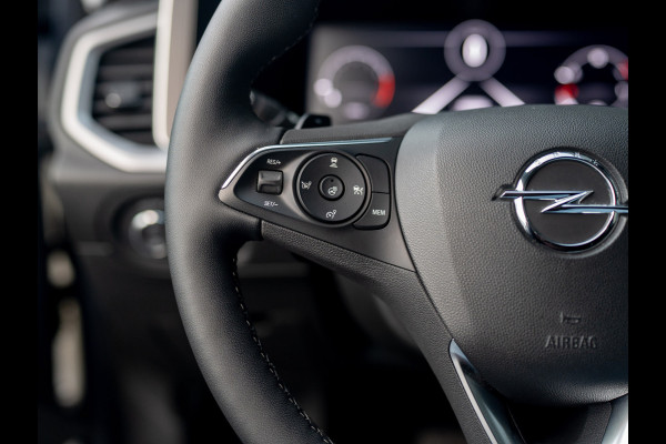 Opel Grandland 1.2 Turbo 130Pk Ultimate | Led Matrix | Elk A-klep | Keyless | Prijs Rijklaar!!