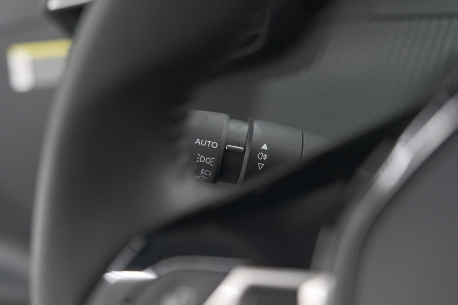 Peugeot 208 PureTech 100 Allure | 360 Camera | Adaptieve Cruise Control | Dodehoekdetectie