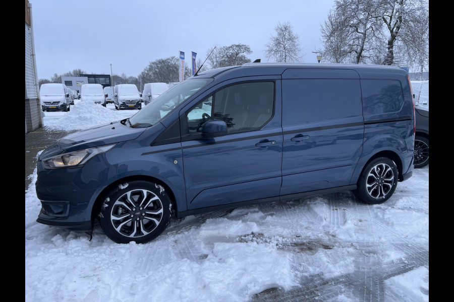 Ford Transit Connect 1.5 EcoBlue L2 Sport automaat / vaste prijs rijklaar € 14.950 ex btw / lease vanaf € 252 / dubbele schuifdeur / blauw metallic / camera / trekhaak / stoelverwarming / euro 6 !