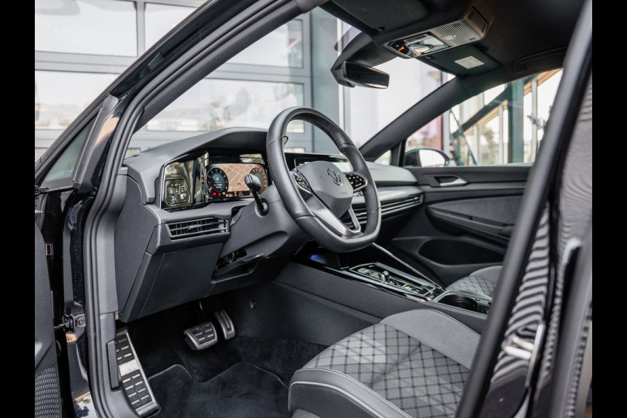 Volkswagen Golf 1.5 eTSI R-Line Business