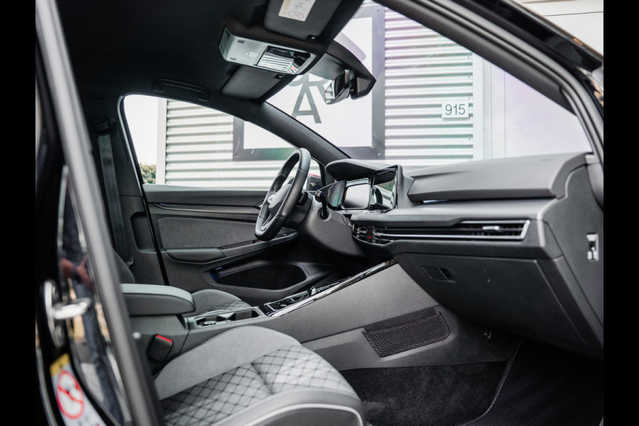 Volkswagen Golf 1.5 eTSI R-Line Business