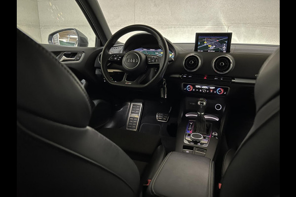 Audi A3 Sportback 35 TFSI 150PK S-Line Black Edition Virtual