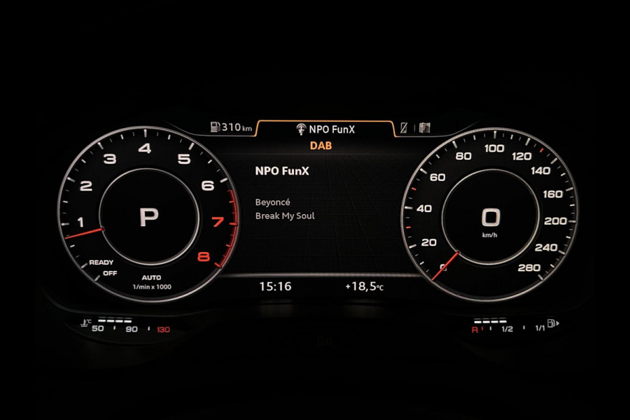 Audi A3 Sportback 35 TFSI 150PK S-Line Black Edition Virtual