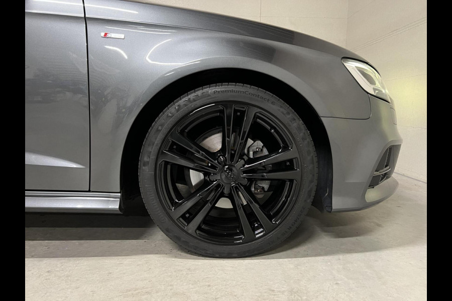 Audi A3 Sportback 35 TFSI 150PK S-Line Black Edition Virtual