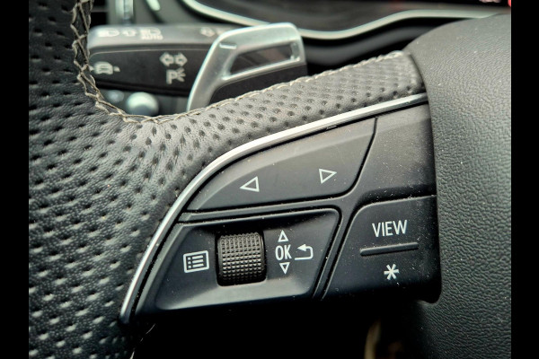 Audi A4 Avant 2.9 TFSI RS 4 quattro panodak . Head up