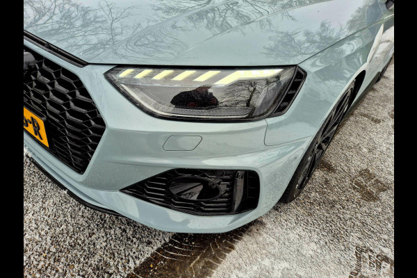 Audi A4 Avant 2.9 TFSI RS 4 quattro panodak . Head up