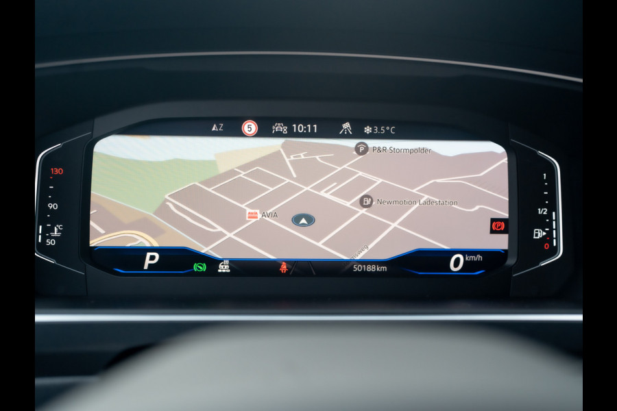 Volkswagen Tiguan 1.5 TSI R-Line Business+ | Harman/Kardon | 20'' | Trekhaak wegkl. | Elk. A-klep | IQ Light | Prijs Rijklaar!!