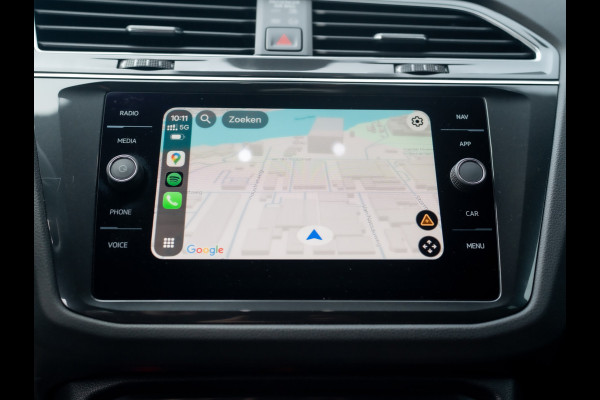 Volkswagen Tiguan 1.5 TSI R-Line Business+ | Harman/Kardon | 20'' | Trekhaak wegkl. | Elk. A-klep | IQ Light | Prijs Rijklaar!!