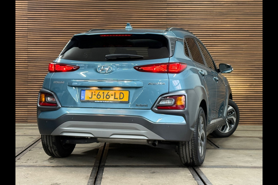 Hyundai Kona 1.6 GDI HEV Fashion Sky Automaat | Schuif/kanteldak | Carplay | Camera | HUD | Keyless