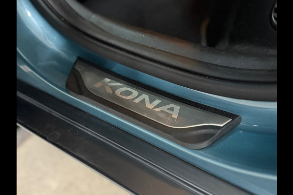 Hyundai Kona 1.6 GDI HEV Fashion Sky Automaat | Schuif/kanteldak | Carplay | Camera | HUD | Keyless