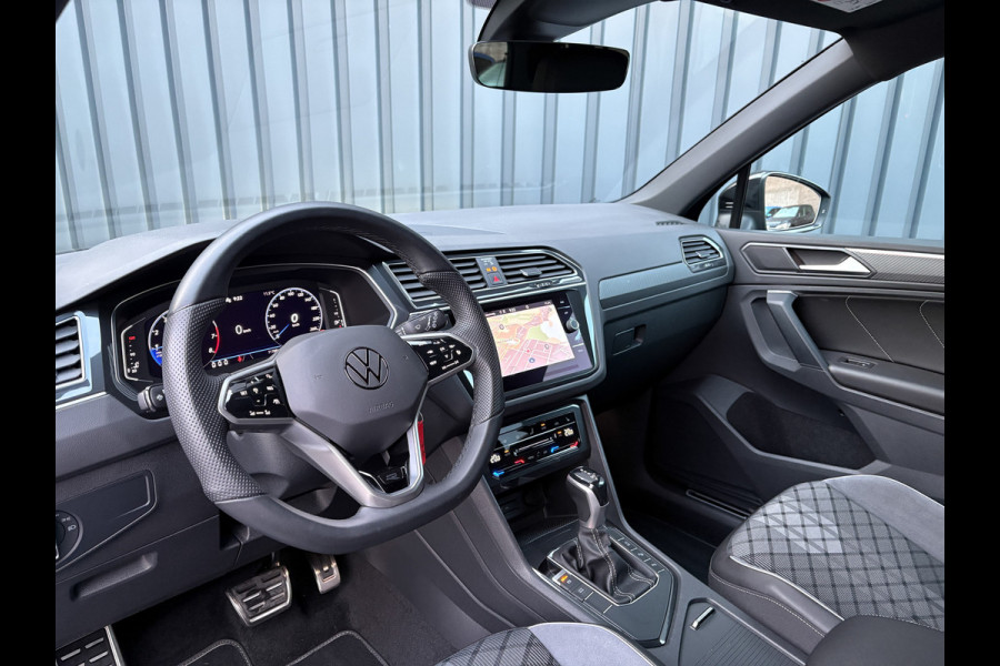 Volkswagen Tiguan 1.5 TSI R-Line Business+ | Trekhaak wegkl. | 20'' | Side Assist | Elk. A-klep | IQ Light | Prijs Rijklaar!!