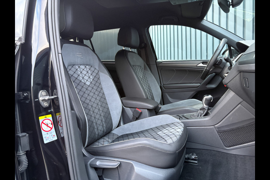 Volkswagen Tiguan 1.5 TSI R-Line Business+ | Trekhaak wegkl. | 20'' | Side Assist | Elk. A-klep | IQ Light | Prijs Rijklaar!!
