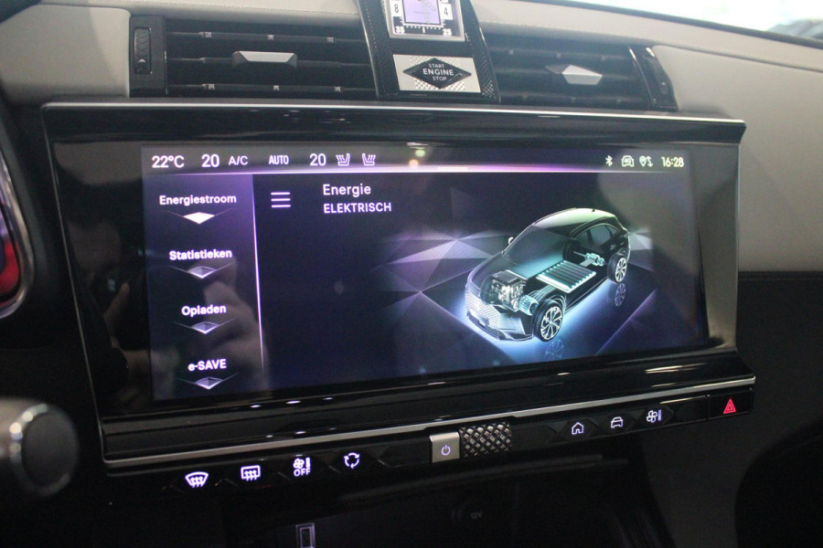 DS 7 E-Tense 300PK 4x4 ESPRIT DE VOYAGE | PANORAMISCH SCHUIF/KANTEL DAK | VOORRUITRAND/STUUR VERWARMING | VOLLEDIG LEDEREN BEKLEDING | LICHTMETALEN VELGEN 19" | ELEKTRISCH BEDIENBARE ACHTERKLEP | NIGHT VISION | DODEHOEK DETECTIE | ELEKTRISCH BEDIENBARE VOORSTOELEN MET MASSAGE FUNCTIE | ADAPTIVE CRUISE CONTROL | 360° CAMERA | KEYLESS ENTRY/START | FULL OPTION! | STOEL VENTILATIE | FOCAL ELECTRA | SFEER VERLICHTING | DRAADLOZE APPLE CARPLAY/ANDROID AUTO | NAVIGATIE | PARKEERSENSOREN VOOR EN ACHTER |