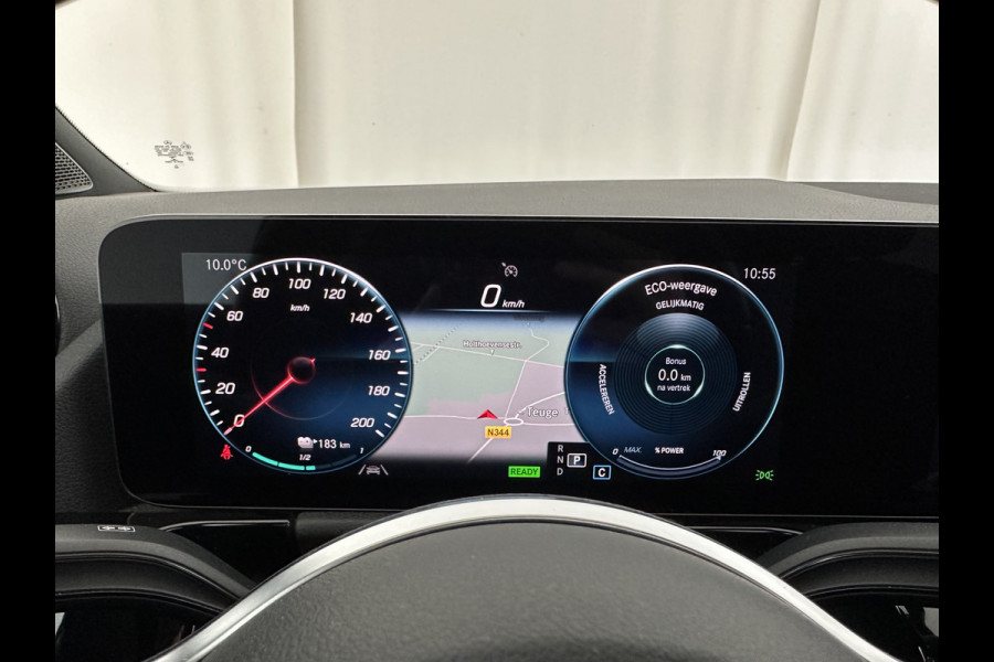 Mercedes-Benz EQA 250 Business Solution Luxury 67 kWh [ 3-Fase ] (SOH-94%) (INCL-BTW) *PANO | LEATHER | WIDESCREEN-COCKPIT | FULL-LED | BLINDSPOT | AMBIENT-LIGHT | CAMERA | NAVI-FULLMAP | DAB+ | COMFORT-SEATS | ECC | SHIFTPADDLES | CRUISE | HEATED-SEATS | ...