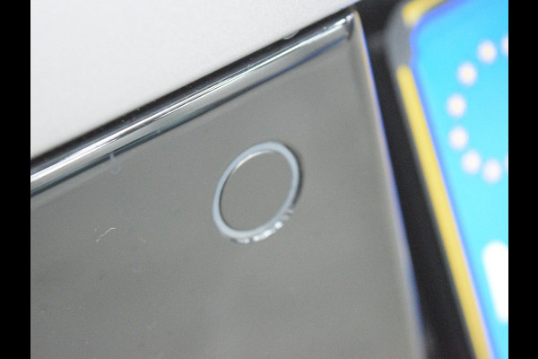 Peugeot 208 1.2 Hybrid 110 e-DCS6 Allure ACHTERUITRIJCAMERA MET SENSOREN | NAVIGATIE | CARPLAY | E.C.C. |