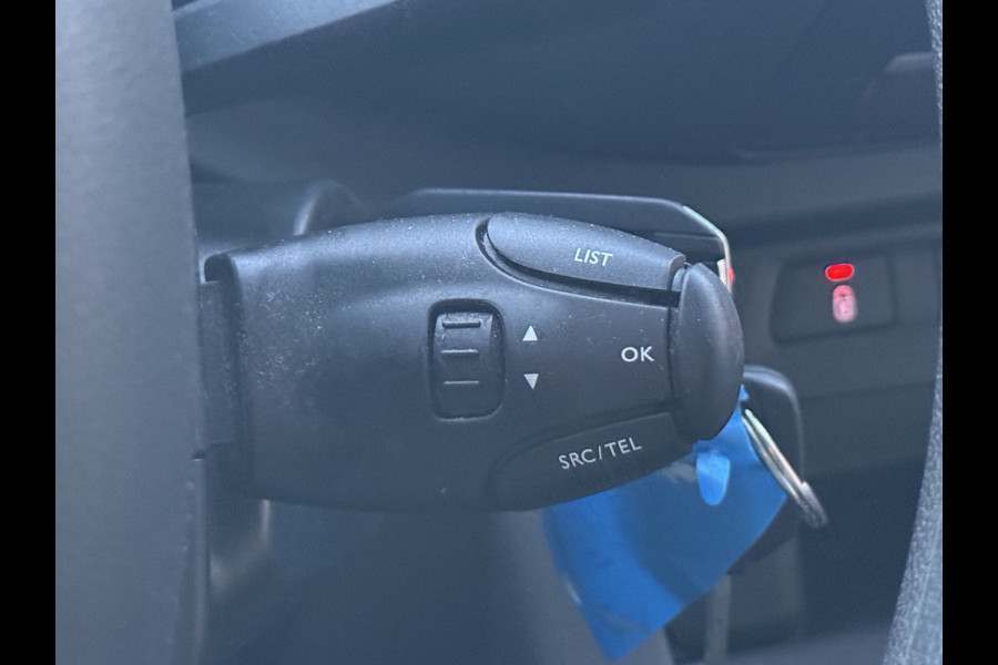 Opel Vivaro 2.0 CDTI 123PK L3H1 Innovation | Apple Carplay/Android Auto | Stoelverwarming | Cruise | PDC V+A | Dodehoeksensor | Airco