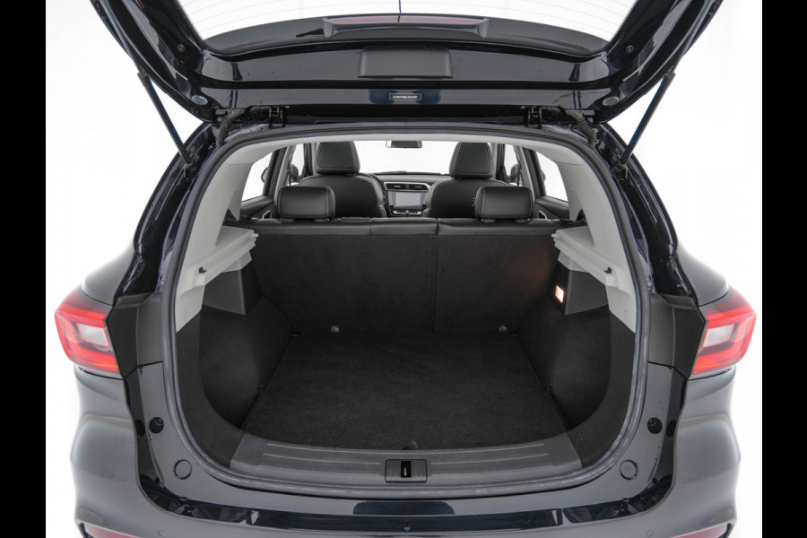 MG ZS EV Luxury 45 kWh (INCL-BTW) Aut. *PANO | LEATHER | CCS-FASTLOADER | KEYLESS | NAVI-FULLMAP | ADAPTIVE-CRUISE | CAMERA | HEATED-SPORTSEATS | CARPLAY | BLINDSPOT | DAB | LANE-ASSIST | 17''ALU*