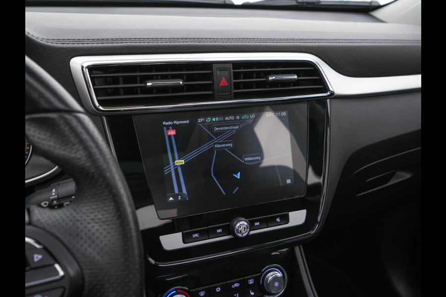 MG ZS EV Luxury 45 kWh (INCL-BTW) Aut. *PANO | LEATHER | CCS-FASTLOADER | KEYLESS | NAVI-FULLMAP | ADAPTIVE-CRUISE | CAMERA | HEATED-SPORTSEATS | CARPLAY | BLINDSPOT | DAB | LANE-ASSIST | 17''ALU*