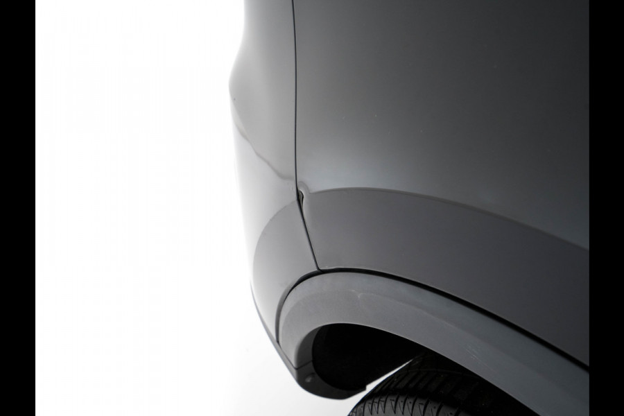 MG ZS EV Luxury 45 kWh (INCL-BTW) Aut. *PANO | LEATHER | CCS-FASTLOADER | KEYLESS | NAVI-FULLMAP | ADAPTIVE-CRUISE | CAMERA | HEATED-SPORTSEATS | CARPLAY | BLINDSPOT | DAB | LANE-ASSIST | 17''ALU*