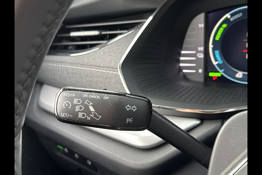 Škoda Octavia Combi TSI iV 204PK DSG HYBRID PHEV STYLE LEDER/NAVI/HEAD-UP