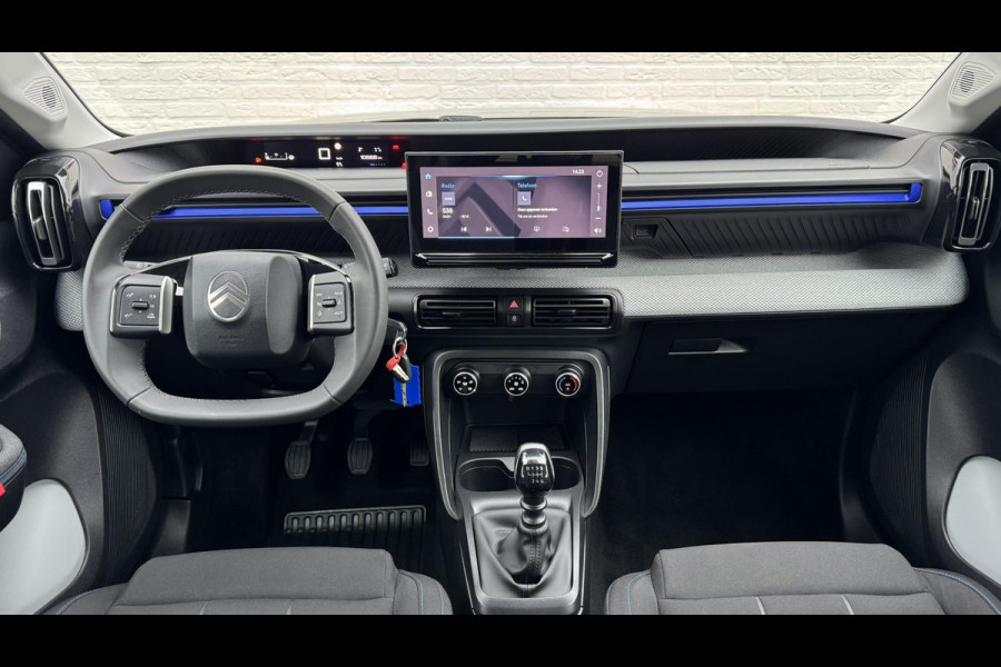 Citroën C3 1.2 Turbo 100pk Trekhaak Adaptieve cruise Airco Apple / Android DAB 4 Seizoenen banden