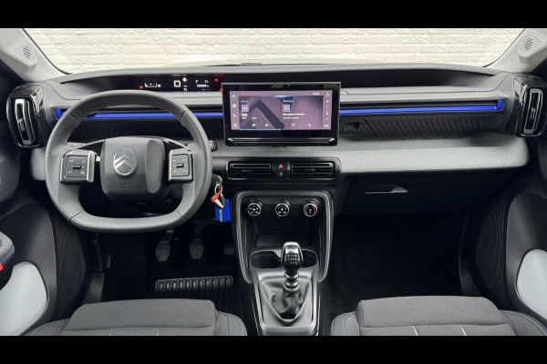 Citroën C3 1.2 Turbo 100pk Trekhaak Adaptieve cruise Airco Apple / Android DAB 4 Seizoenen banden